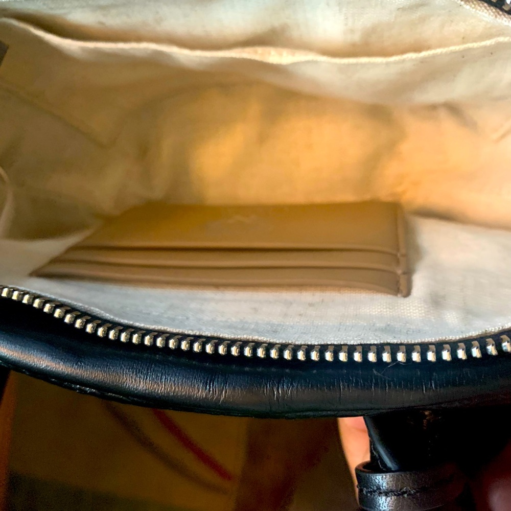 Vince Camuto - Genuine Leather Eliot Crossbody Bag - Picture 5 of 6